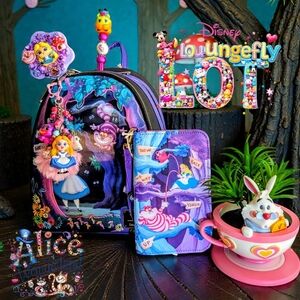 Loungefly Disney Alice In WonderlandLenticular Backpack, Wallet,CHARM,Mirror&Pen